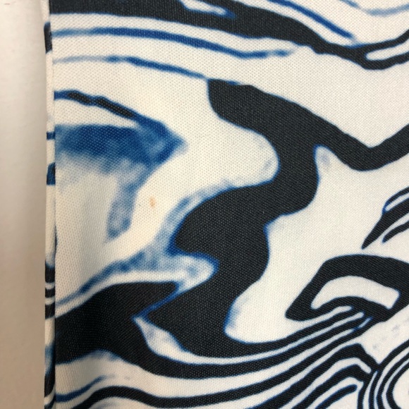 Zaful Twirled Printed Mock Neck Bodycon Dress NWT Blue Black - Picture 5 of 6